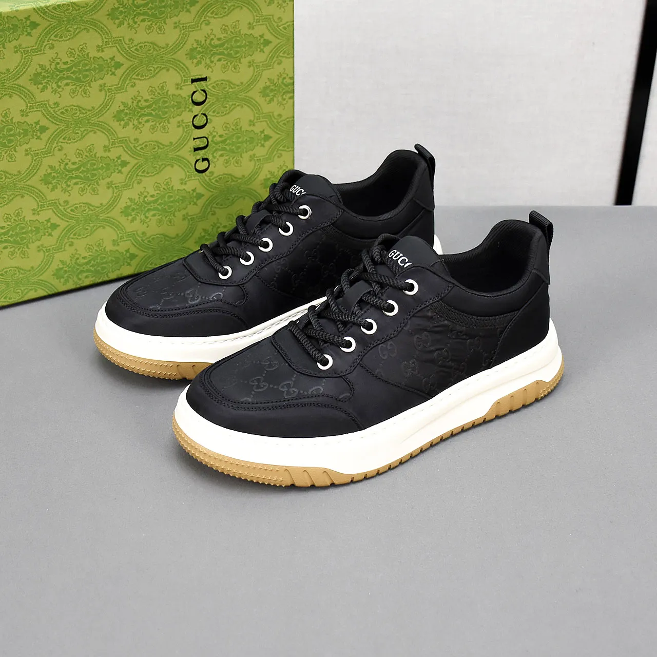 PP420🍹🍹🍹Gucci【Gucci】Fashionable lace-up cloth shoes, uppers made of breathable fabric, rubber foam soles, men's size 39-44